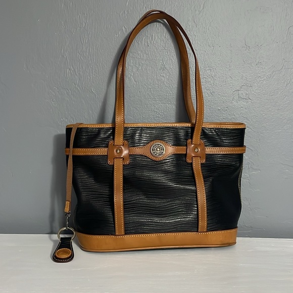 Dooney & Bourke Handbags - Dooney & Bourke Tote w/Keychain & Dust Bag